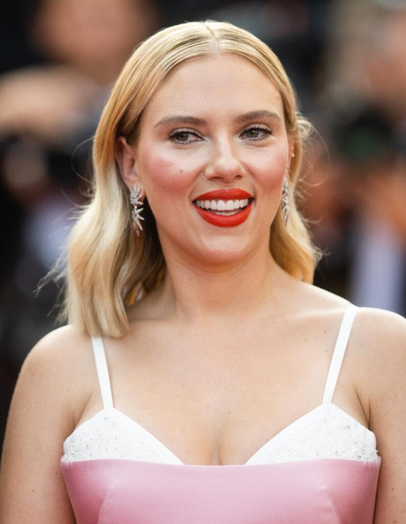 Γυναίκα Άνοιξη: Scarlett Johansson