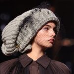 Μοντέρνα γυναικεία καπέλα φθινόπωρο-χειμώνας 2025/2026