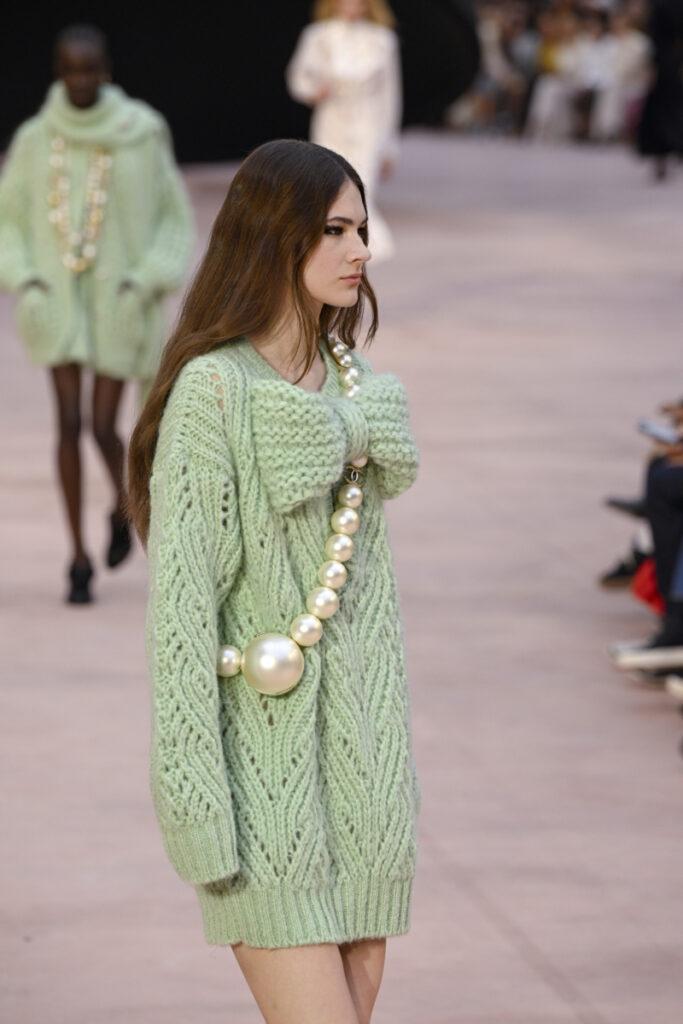 [Τάσεις φθινόπωρο-χειμώνας 2025/2026]: πουλόβερ-φορέματα